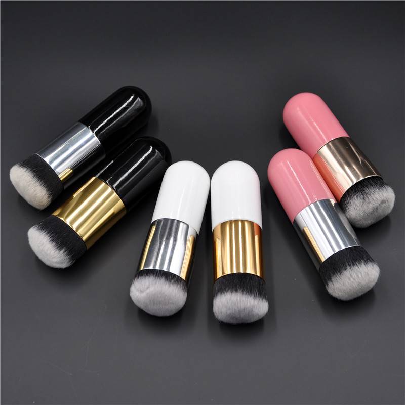 Professional Wholesale Cosmetic Single Makeup Brush New Chubby Foundation Brush Flat Bb Cream Facial Makeup Brushes